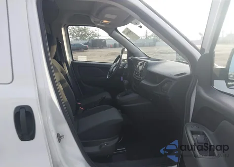 2022 Ram Promaster City Cargo Van z USA, uszkodzony, nr VIN ZFBHRFAB7N6W18113